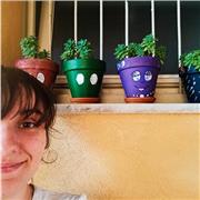 Neolaureata in lingue offre ripetizioni di spagnolo e cinese fino a livello intermedio